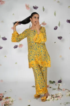 Alternative view of Amani