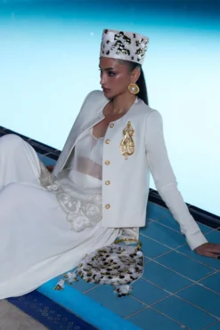 Alternative view of Halo