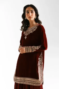 Alternative view of Embroidered Suit | E0962/104/414