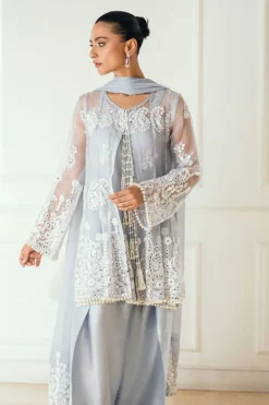 Alternative view of Ania