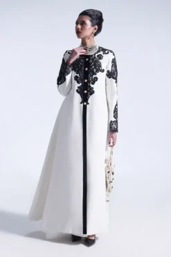 Alternative view of Elarise