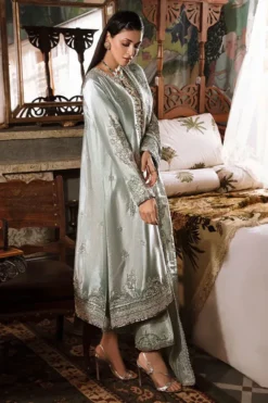 Alternative view of Heer