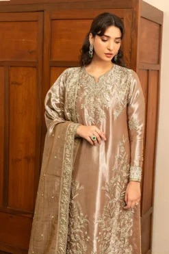 Alternative view of Uswah