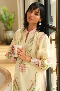 Alternative view of Lemon Bloom Shirt | Fh-bess-07