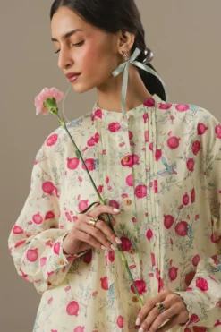 Alternative view of Sunny Kissed