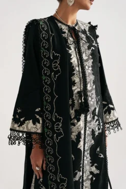 Alternative view of Naisha