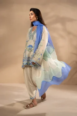 Alternative view of Esita