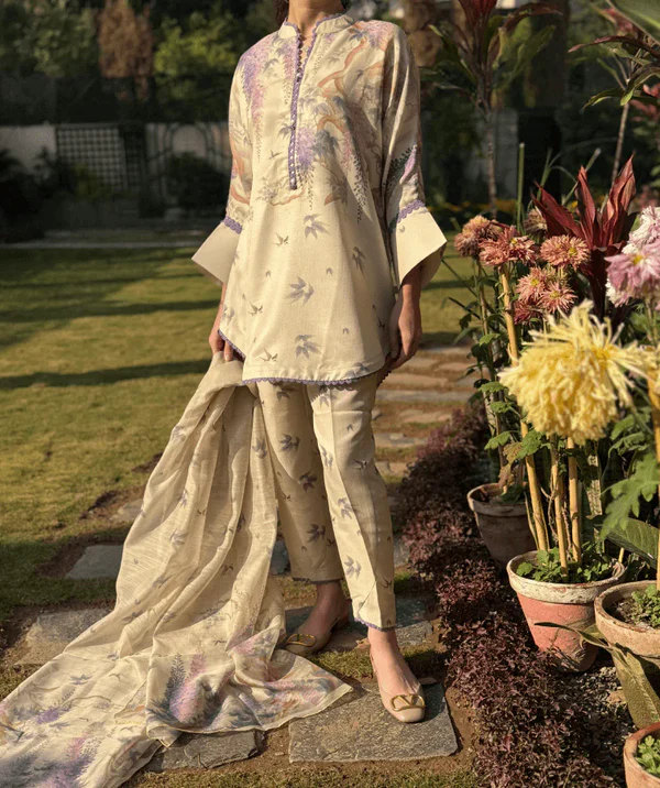 Wisteria Wonder - Image 2