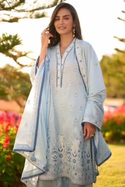 Alternative view of Aella