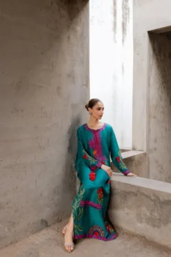 Alternative view of Soraya