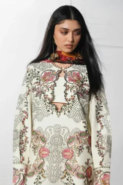 Alternative view of Rasti