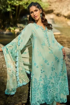 Alternative view of Vayra