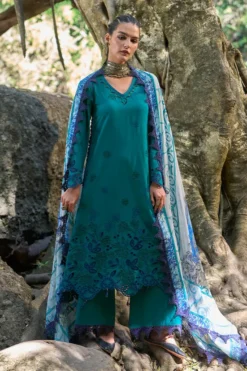 Alternative view of Vivia