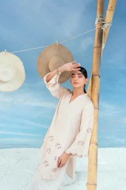 Alternative view of Vanilla Rosé