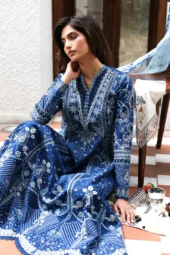 Alternative view of Azzure