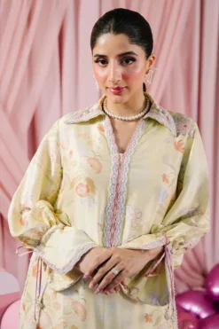 Alternative view of Zivah