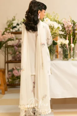 Alternative view of Soufflé