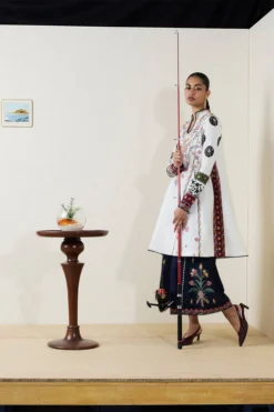 Alternative view of Ayaka