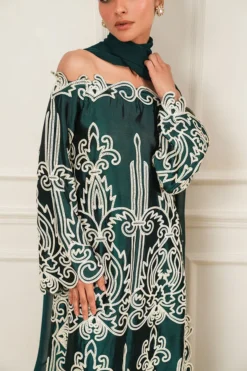 Alternative view of Raya Green