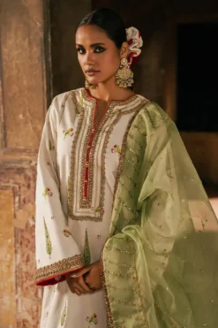 Alternative view of Junoon