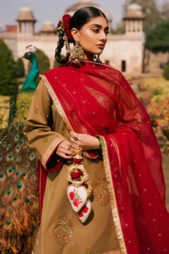 Alternative view of Noor E Dastaan