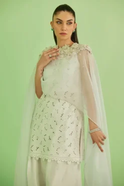 Alternative view of Laine Full Set