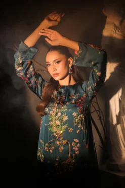 Alternative view of Teal Floral