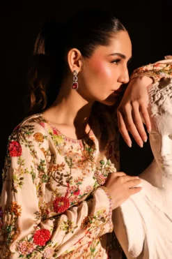 Alternative view of Whimsical Bloom