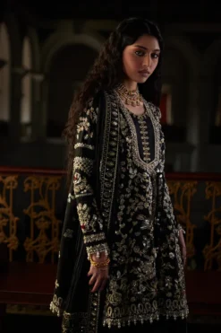 Alternative view of Zivra