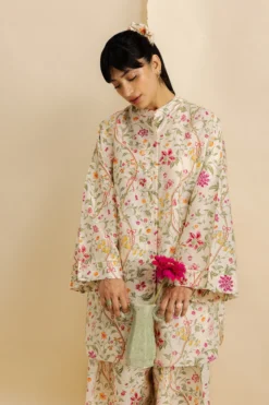 Alternative view of Aira (ZRW-21721)