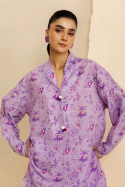 Alternative view of Lila (ZRW-21723)