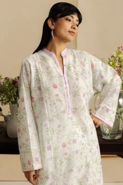 Alternative view of Leya (ZRW-21724)