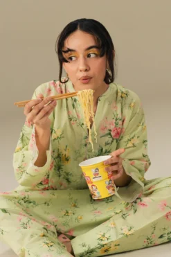 Alternative view of Petal Rush