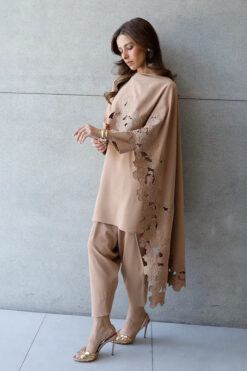 Alternative view of The Maya Set