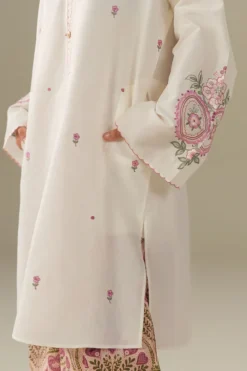 Alternative view of Offbeat Ivory