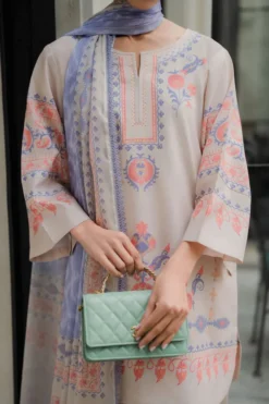 Alternative view of Meera