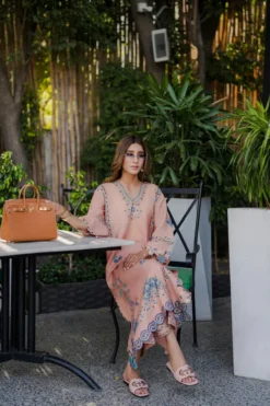 Alternative view of Melo