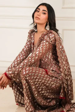Alternative view of Nadya