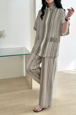 Alternative view of Ubud Crochet Suit With Lining | HS-1450