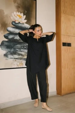 Alternative view of Cara Set