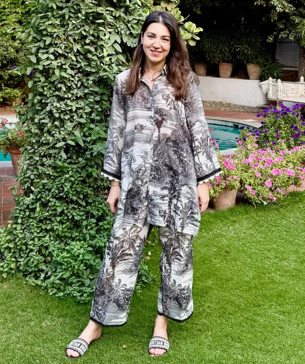 Its A Jungle Out There (black Stitched)