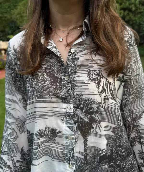 Its A Jungle Out There (black Stitched) - Image 2