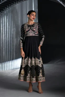 Embroidered Pishwas | E1123/104/902