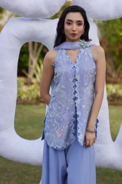 Alternative view of Vanessa Jacket And Dupatta