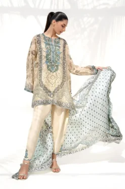 Alternative view of Sonia