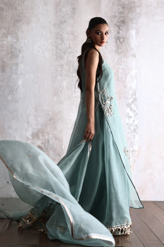 Noore - Image 2
