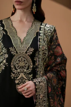 Alternative view of Embroidered Suit | E1127/104/902