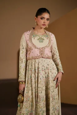 Alternative view of Embroidered Pishwas | E1204/104/002
