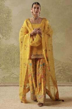 Printed Yellow Outfit