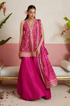 Sanaya Full Set